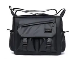 ショルダーバッグ メンズ 大容量 防水バッグ 人気 肩掛けカバン 斜めがけバッグ