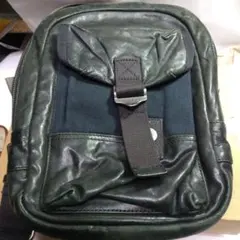 DIESEL ダークグリーン ボディバッグ