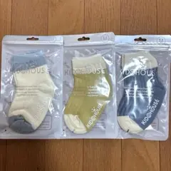 【新品未開封】靴下 3足セット 10〜12㎝ 滑止め付