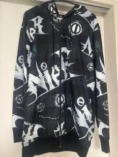 NieR CLOTHING グラフィックフーディ フリーサイズ