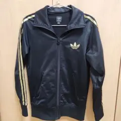 adidas トレフォイル ジャージ セットアップ 黒金のサムネイル