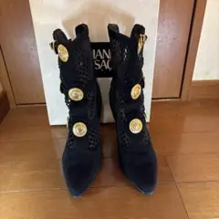 ベルサーチショートブーツ　バックジッパー