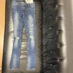 ZARA TRAFALUC スキニーデニム ダメージ加工のサムネイル