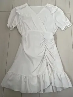 【新品・未使用】白 ミニワンピース フリル 韓国 レディース