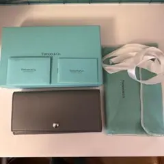 Tiffany & Co. 長財布 グレーのサムネイル