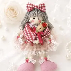 おすすめ❣️ホワイトチョコ柄❤️ドールチャーム❤️ハンドメイド