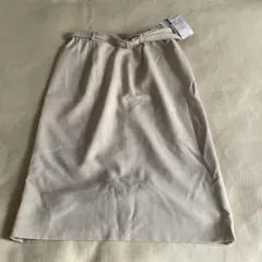 レディース　￼オンワード樫山　スカート　毛100% オフホワイト　フォーマル