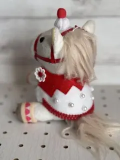 競馬　イチゴケーキちゃんの洋服