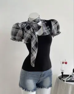 SHEIN チェック柄ボウタイ付き半袖ブラウス