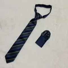 UNITED ARROWS ネクタイチーフセット ネイビーストライプ