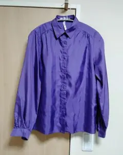 【訳あり・クリーニング済】HANAE MORI TOPS サテン調ブラウス