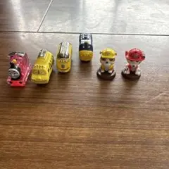 トーマス　パウ・パトロール チャギントン　フィギュアセット