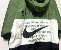 NIKE ナイキ　背中ロゴ　スウィッシュ　グリーン　ナイロンジャケット　Sサイズ