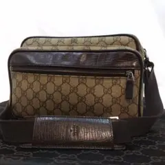 ✨極美品✨グッチ　GGスプリーム　カメラバッグ　ショルダーバッグ　114531 楽天市場】グッチ GUCCI GGスプリーム 114531 バッグ ショルダー