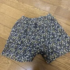 【美品】【petit main】小花柄☆ショートパンツ☆100☆秋冬