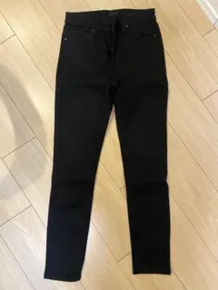 UNIQLO ウルトラストレッチスキニーハイライズジーンズ