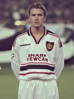 1999/2000 UMBRO マンチェスターユナイテッド 3rd ユニフォーム - メルカリ