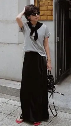 machatt Tuck Form Skirt　タック　フレア　ボリューム machatt Tuck Form Skirt タック フレア ボリューム - メルカリ