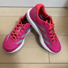 adidas シューズ 23cm