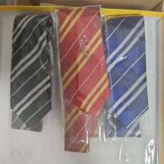 ネクタイ(緑・赤・青)