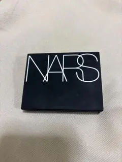NARS ライトリフレクティングセッティングパウダー プレスト