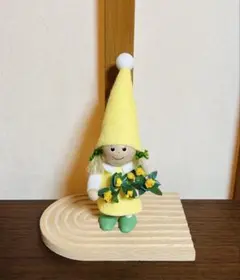 【新品未使用】ノルディカニッセ　ミモザを持つ女の子 人形 ノルディカ ニッセのサムネイル