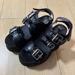 ヨースケ　厚底サンダル