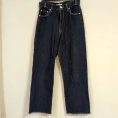 Item thumbnail for item e975f433-f83b-4993-a9d0-1cdc6c6ee587