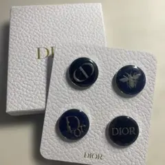 Dior ノベルティ ピンバッジ