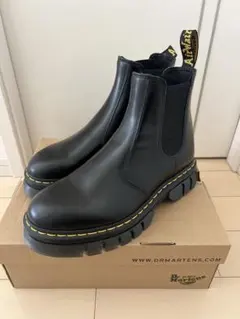 Dr. Martens ブラック サイドゴアブーツ