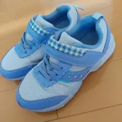 子供シューズ 18.0