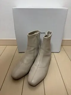 GLOBAL WORK ベージュショートブーツM(23.0-23.5cm)