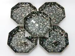 ◇未使用品 有田焼 龍峯窯 金彩色絵花唐草 八角 18cm 銘々皿 中皿 ５客 ◇未使用品 有田焼 龍峯窯 金彩色絵花唐草 八角 18cm 銘々皿 中皿 5客