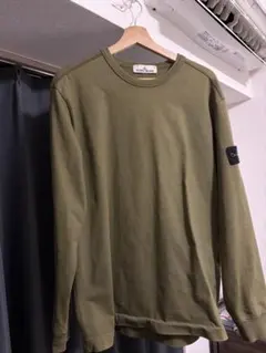 Stone island カーキ ロングTシャツ