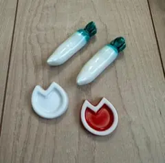 陶器製調味料入れセット（大根・花）