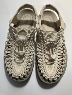 2026年最新】keen サンダル ユニーク 24.5の人気アイテム - メルカリ