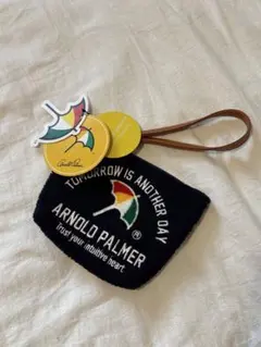 【新品タグ付き】ARNOLD PALMER コンパクトポーチのサムネイル