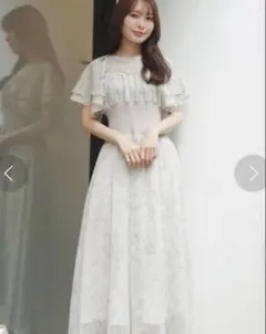 マーキュリーデュオ ウエストリブ切替フレアスリーブ花柄ワンピース