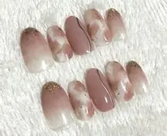 ミディアムオーバル　ネイルチップ　ネイル　秋　ブラウン　ピンク　ゴールド