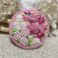 No.628 刺繍ブローチ コスモスとバラ