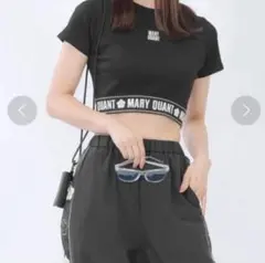新品タグ付き　MARY QUANT マリークワント　半袖ロゴTシャツ　Mサイズのサムネイル