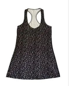 lululemon ルルレモン 総柄 フィット感あり タンクトップ ブラック系