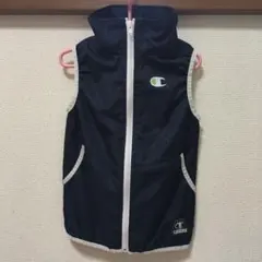 championのジャンパーベスト