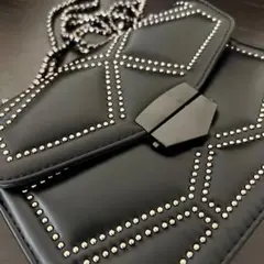 ショルダーバッグ_ブラックチェーン