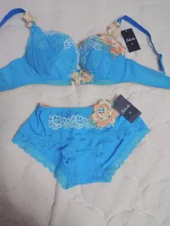 2026年最新】サルート 83の人気アイテム - メルカリ