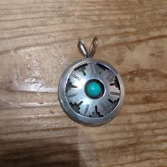 【Ｐ刻印 大きめ sterling silver】ターコイズ ペンダントトップのサムネイル