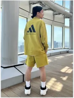 美品　アディダス（adidas）ビックロゴ 長袖Tシャツ ロンT バスケット