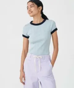 【新品未使用】TOMORROW LAND MACPHEE ボーダーリブTシャツのサムネイル