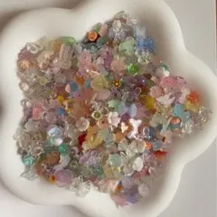 【100個】百種以上のネイルパーツ素材mix　まとめ売り　デコパーツ　3D