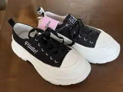 PINK Latte 厚底スニーカー値下げのサムネイル